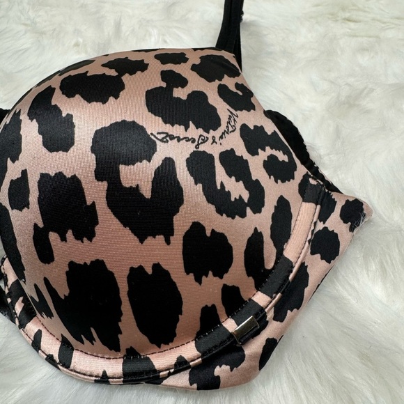 Victorias Secret Very Sexy Animal Print Push-Up Bra - Picture 7 of 10
